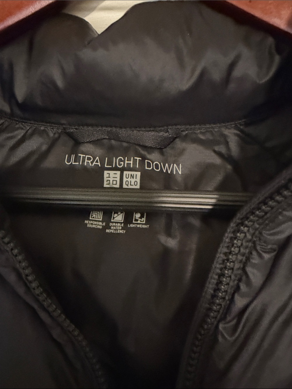 Uniqlo Men's Two-Tone Puffer Vest — Black & Brown - Picture 2 of 2